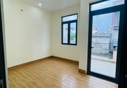 Nhà 52m2 hẻm thông Tống Văn Hên 4.2 tỷ