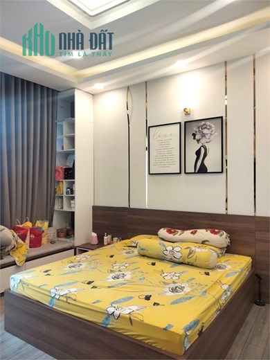 Bán nhà Hòa Bình, Hiệp Tân, Tân Phú – Hẻm xe tải thông, 78m2, 3 tầng.