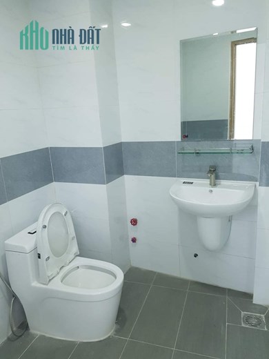 Gấp Bán nhà CMT8 Quận 3, 57m2, 4PN, nhỉnh 6 tỷ