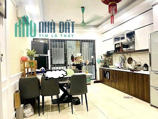 PHÂN LÔ VIP LẠC LONG QUÂN – Ô TÔ TRÁNH, DÂN TRÍ CAO, YÊN TĨNH - 6T, 5.5 TỶ