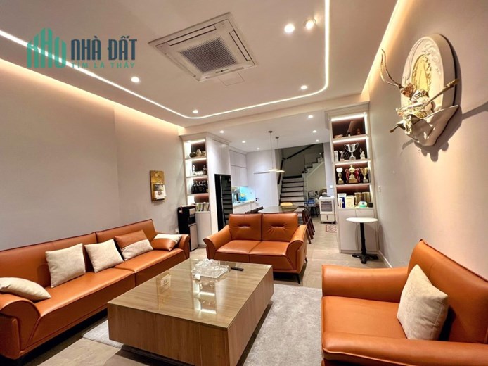 Chỉ hơn 4 tỷ, có luôn nhà Vạn Phúc Hà Đông, 42m, ô tô đỗ cửa