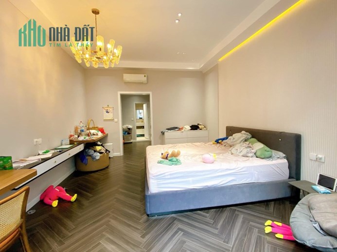 Chỉ hơn 4 tỷ, có luôn nhà Vạn Phúc Hà Đông, 42m, ô tô đỗ cửa