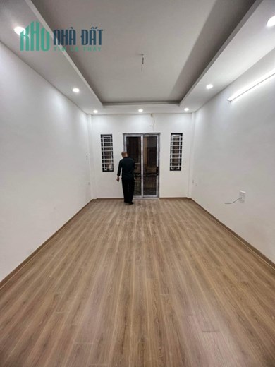BÁN NHÀ PHỐ NGUYỄN TRÃI THANH XUÂN, gần ô tô, thiết kế hiện đại 4 tầng,45m2,giá 4x tỷ