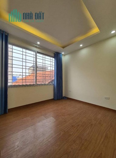 Bán ngôi nhà 59m2 phố Nghi Tàm, Tây Hồ Ô tô đỗ cửa 5 phòng ngủ Ô tô phi 10m 6.8 Tỷ