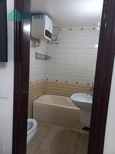 Bán ngôi nhà 57m2 phố Nghi Tàm, Tây Hồ Ô tô đỗ cổng 5 ngủ 10m ngõ 2 Ô tô tránh 6.5 Tỷ