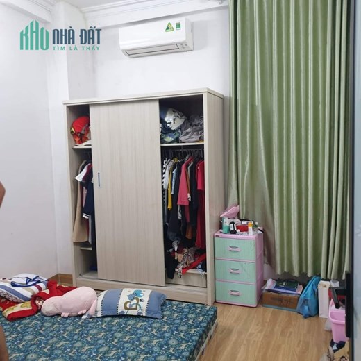 Bán căn nhà 59m2 phố Nghi Tàm, Tây Hồ Ô tô dừng đỗ 5 phòng Ô tô phi 10m 6.9 Tỷ