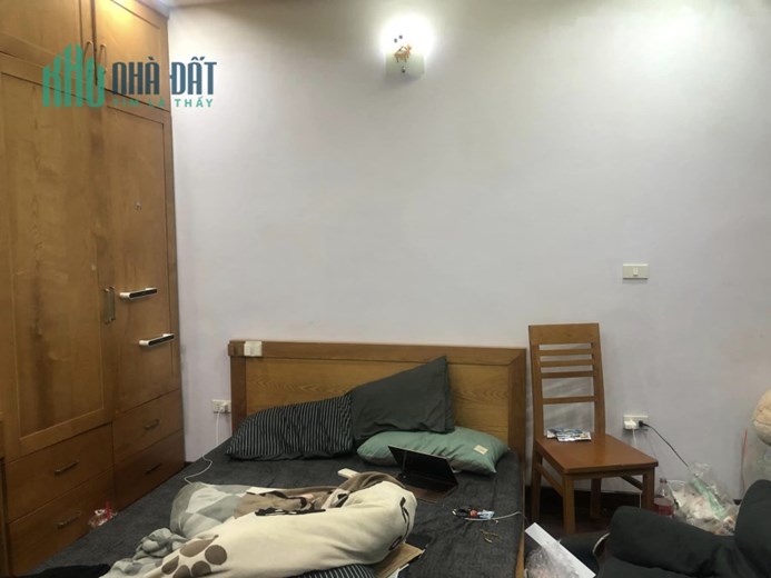 Bán nhà 58m2 phố Nghi Tàm, Tây Hồ Ô tô đỗ cổng 5 ngủ 10m Ô tô đua 6.9 Tỷ