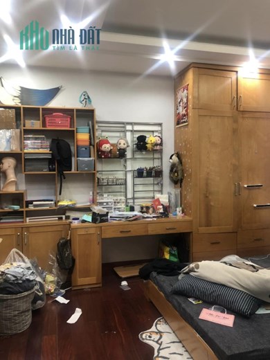 Bán ngôi nhà 58m2 phố Nghi Tàm, Tây Hồ Ô tô dừng đỗ 5 phòng ngủ Ô tô đua 10m 6.9 Tỷ