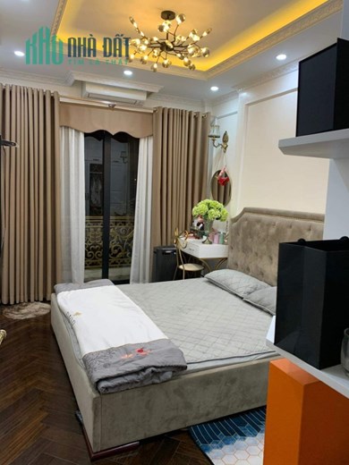 Bán nhà 39m2 phố Âu Cơ, Tây Hồ Dân xây 3 ngủ 10m Ô tô tránh 3.5 Tỷ