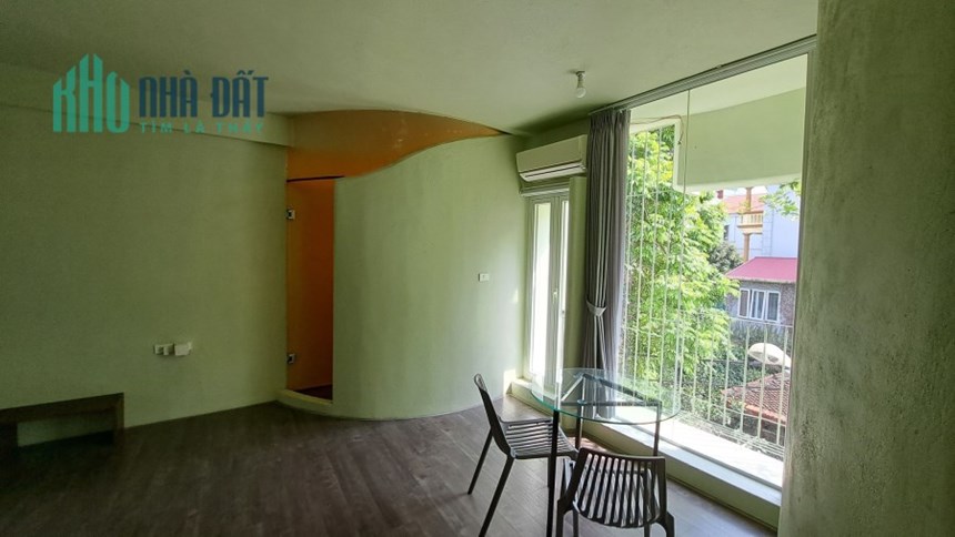 Bán ngôi nhà 35m2 phố Âu Cơ, Tây Hồ Chủ tự xây 3 phòng ngủ Ngõ Ô tô tránh 10m 3.9 Tỷ