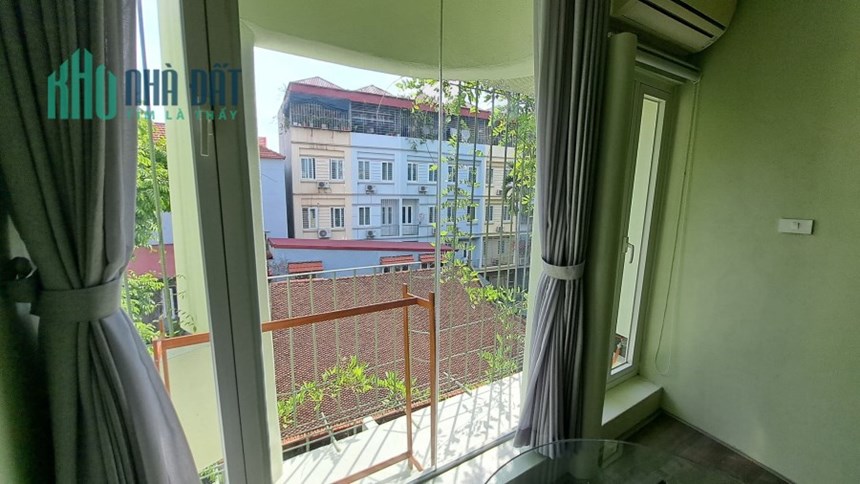 Bán ngôi nhà 39m2 phố Âu Cơ, Tây Hồ Chủ tự xây 3 ngủ 10m 2 Ô tô tránh 3.7 Tỷ