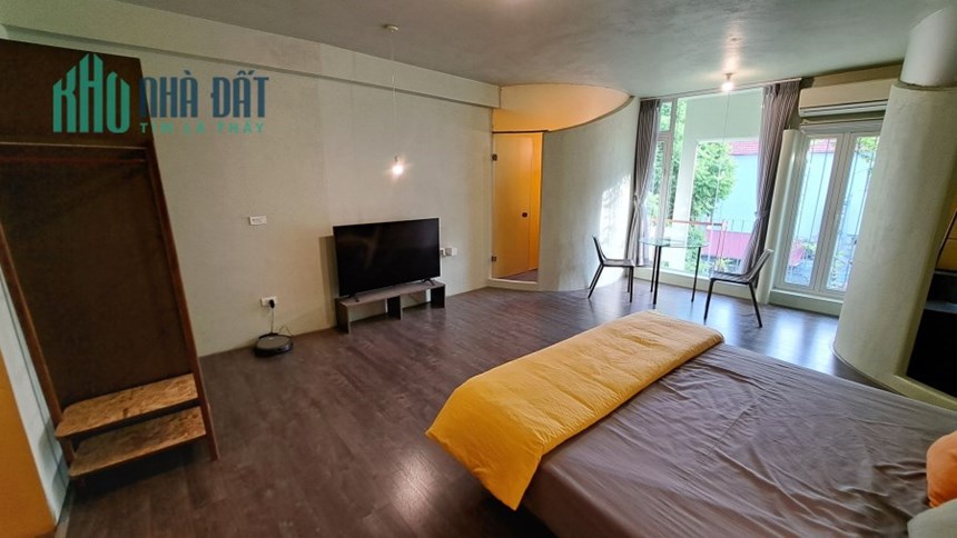 Bán nhà 35m2 phố Âu Cơ, Tây Hồ Dân xây 3 phòng Ngõ 2 Ô tô tránh 10m 3.6 Tỷ