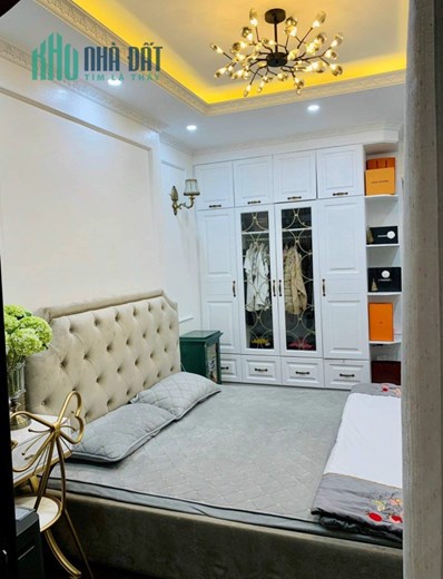 Bán nhà 39m2 phố Âu Cơ, Tây Hồ Dân xây 3 phòng Ngõ Ô tô tránh 10m 3.5 Tỷ
