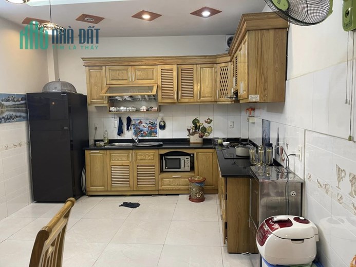 Cơ hội có 1 0 2 Phố Mễ Trì Thượng 48m2 x 5T, ô tô, kd nhỉnh 5 tỷ.