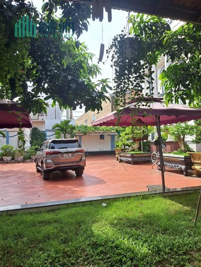 Cần Bán Biệt Thự,1200mz,28mx43m,giá 25tỷ,Thuận An,Thuận Giao, Bình Dương.
