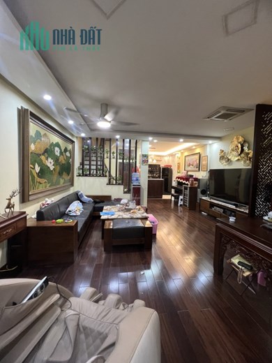 Bán nhà KDT Đại Kim 56m x 5.4M, mặt tiền , phân lô, ô tô tránh, vỉa hè, KD. 10.5 tỷ.