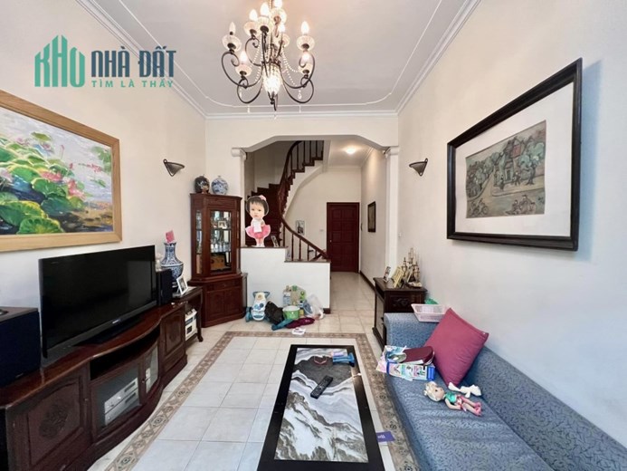 BÁN GẤP TRƯƠNG ĐỊNH, Ô TÔ, 3 THOÁNG, TẶNG NỘI THẤT, 40M NHỈNH 3 TỶ 0901753139