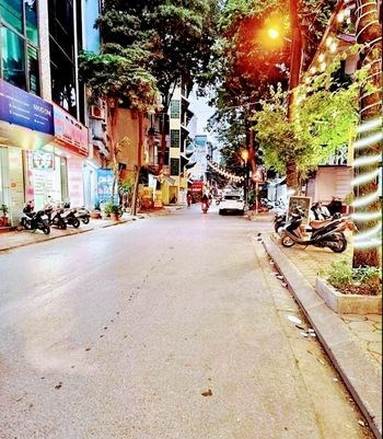 Bán nhà phố Chiến Thắng quận Hà Đông. Gara ô tô, kinh doanh