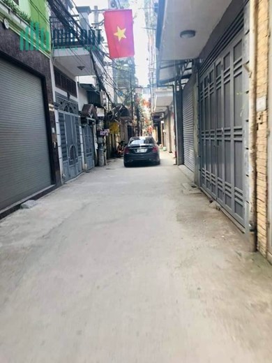 Bán nhà Yên Phúc  Văn Quán quận Hà Đông. Nhà đẹp giá rẻ, ô tô đỗ trước cửa.