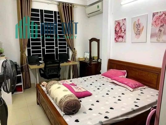 Bán nhà Yên Phúc  Văn Quán quận Hà Đông. Nhà đẹp giá rẻ, ô tô đỗ trước cửa.