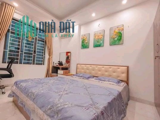 Bán nhà Yên Phúc  Văn Quán quận Hà Đông. Nhà đẹp giá rẻ, ô tô đỗ trước cửa.