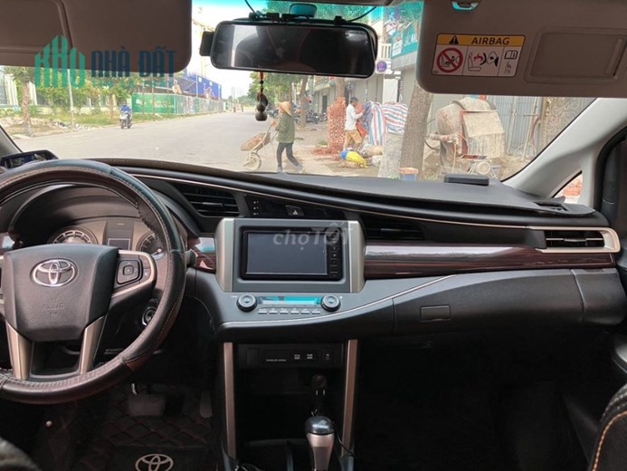 INNOVA VENTURER   ĐK 2018, không kinh doanh dịch vụ