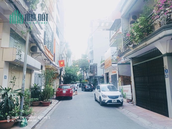 Bán nhà ngõ 5 HOÀNG SÂM - CẦU GIẤY nhỉnh 8 tỷ