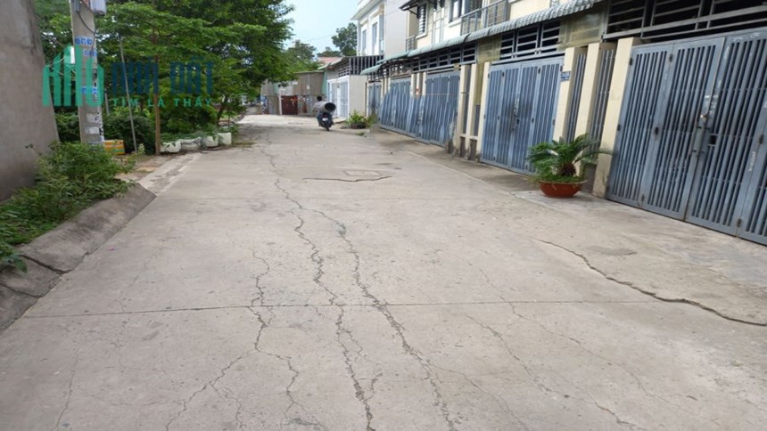 Bán nhà T.Lộc 15 PHƯỜNG Thạnh lộc Quận 12, 2 tầng Hẻm 5m, 104 m2, giá chỉ 3.9 tỷ