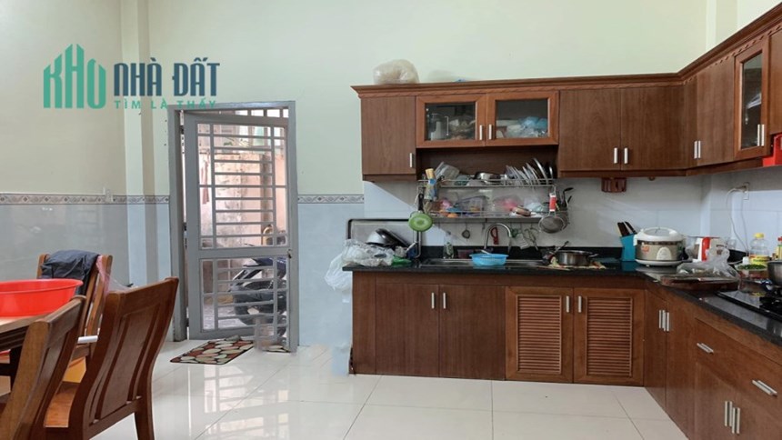 Bán nhà T.Lộc 15 PHƯỜNG Thạnh lộc Quận 12, 2 tầng Hẻm 5m, 104 m2, giá chỉ 3.9 tỷ