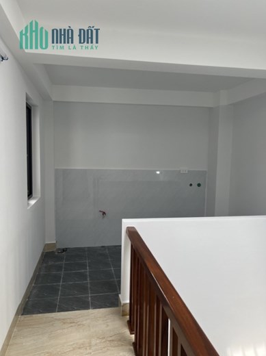 Bán nhà Xã Đàn 40m2 x 5 tầng, ngõ rộng thông tứ phía, 2 thoáng, 5,2 tỷ lh 0966037496
