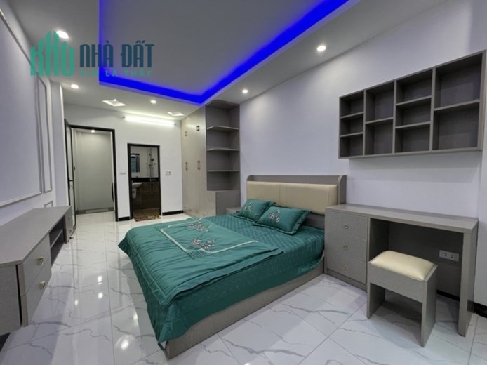 DUY NHẤT 1 CĂN PHỐ TÔN ĐỨC THẮNG 32m2 4 TẦNG NHÀ ĐẸP Ở NGAY FULL NỘI THẤT XỊN SÒ NHỈNH 4 TỶ LH