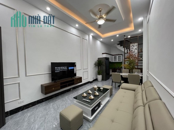 DUY NHẤT 1 CĂN PHỐ TÔN ĐỨC THẮNG 32m2 4 TẦNG NHÀ ĐẸP Ở NGAY FULL NỘI THẤT XỊN SÒ NHỈNH 4 TỶ LH