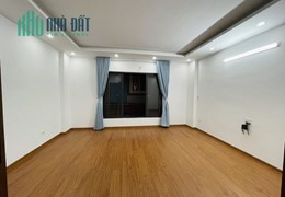 Bán nhà Trường Chinh Ở LUÔN 40m2 x 4T, ngõ thông tứ phía. tiện ích ngập tràn, nhỉnh 3 tỷ, lh