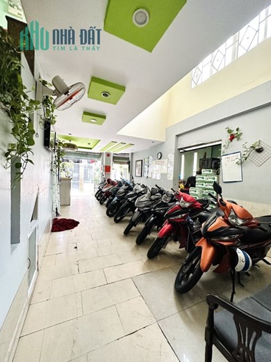 Thách Thức Nhà Đầu Tư Khách Sạn Khu Phan Xích Long 5 Tấm 85m2