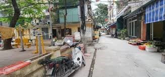 ĐỐNG ĐA Mặt ngõ Vĩnh Hồ giá 15.3 tỷ, dt 70m2, Oto vào. Lô góc.