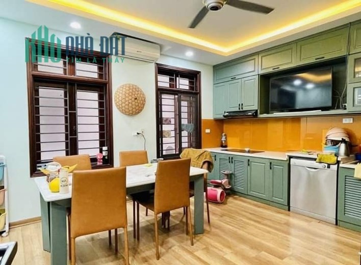 Siêu Hiếm 61,8m2 Mễ Trì Hạ ô tô tránh KD đỉnh, 7 tầng TM giá 11.8tỷ