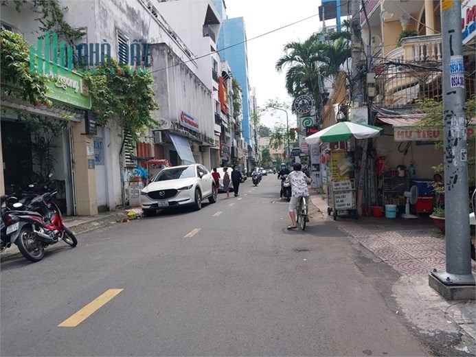 BÁN ĐẤT QUẬN 1 SIÊU HIẾM 30m2 CHỈ 4,05 TỶ ĐI ĐÂU CŨNG TIỆN.