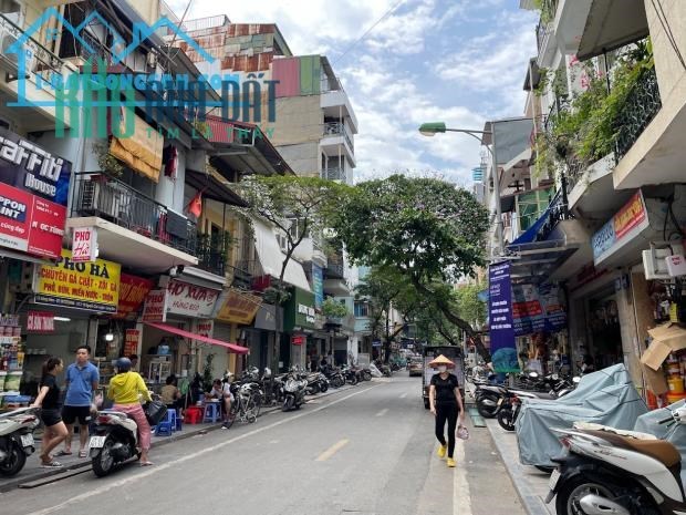 BÁN NHÀ HOÀN KIẾM  MP Hàng Rươi giá 19 tỷ, 40m2. Kinh doanh đắc địa