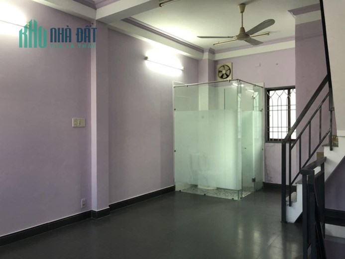 HÀNG HIẾM LẠC LONG QUÂN - NHÀ MỚI 5 TẦNG - CÓ THANG MÁY - HẺM Ô TÔ 8M - KINH DOANH - 5 TỶ 1
