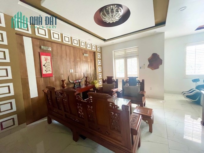 BÁN NHÀ 4 TẦNG MỚI, SANG, ĐẸP TẠI KĐT VĨNH ĐIỀM TRUNG, TP.NHA TRANG
