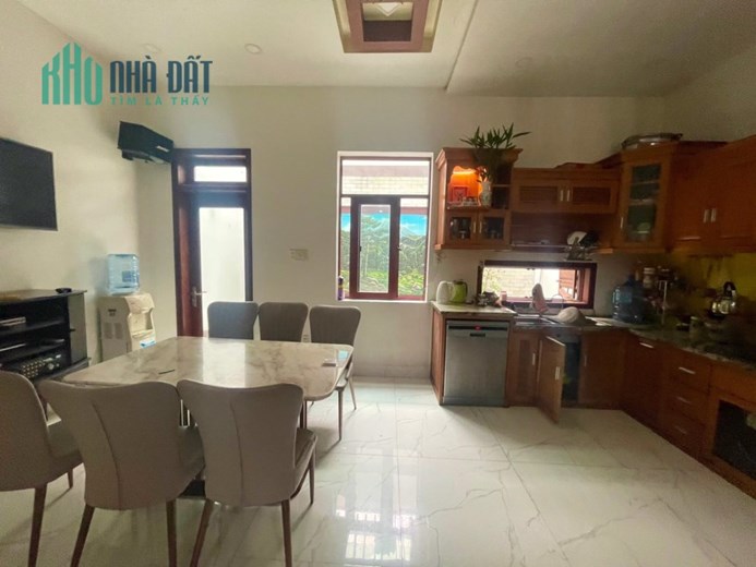 BÁN NHÀ 4 TẦNG MỚI, SANG, ĐẸP TẠI KĐT VĨNH ĐIỀM TRUNG, TP.NHA TRANG