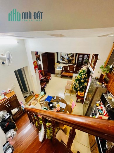 Nhà đẹp ở ngay - xung quanh toàn công chức - nhà phố Tôn Đức Thắng 3,53 tỷ - cách phố 60m