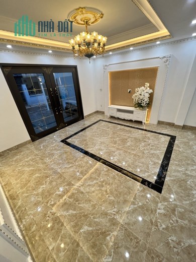 BN Bán nhà xây mới 86 M 4 Tầng sân cổng riêng oto tận nhà Lũng Hoa Đằng Hải
