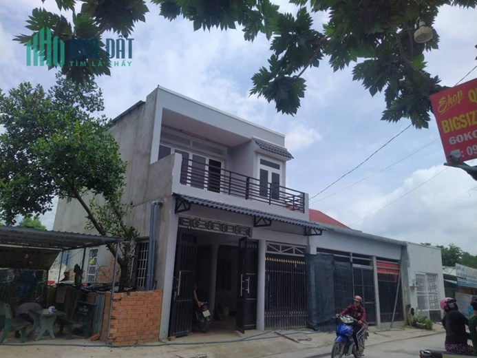 Cần bán nhà Xã Mỹ Hạnh Bắc, Huyện Đức Hòa Long An