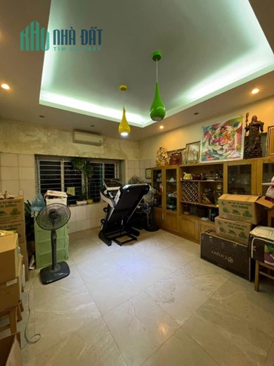 Ngân hàng Siết giảm 200 triệu Nhà phố Cù Chính Lan quận Thanh Xuân 55m2 nhà 5 tầng oto vào nhà 8 tỷ