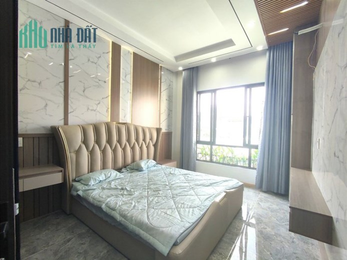Bán nhà 3 tầng 1 tum Siêu VIP đường HỒ TRUNG LƯỢNG, Hoà Xuân