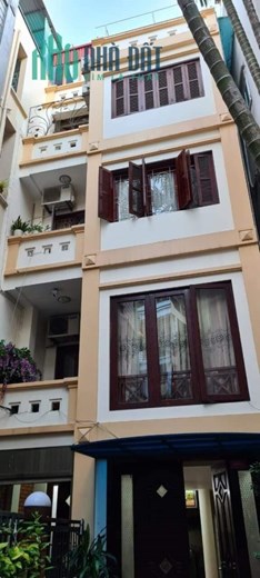 bán nhà ngõ 107 Nguyễn Chí Thanh - thoáng trước sau - 63m2 giá chỉ 6,2 tỷ - nội thất đẹp