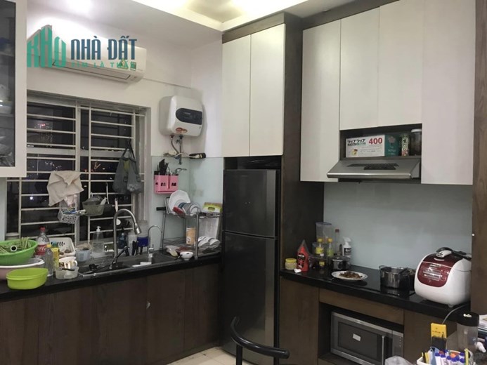 Anh chủ cần bán gấp giảm 100 triệu bán căn  N04, Trần Quý Kiên Dịch Vọng - Cầu Giấy 65m2 giá chỉ