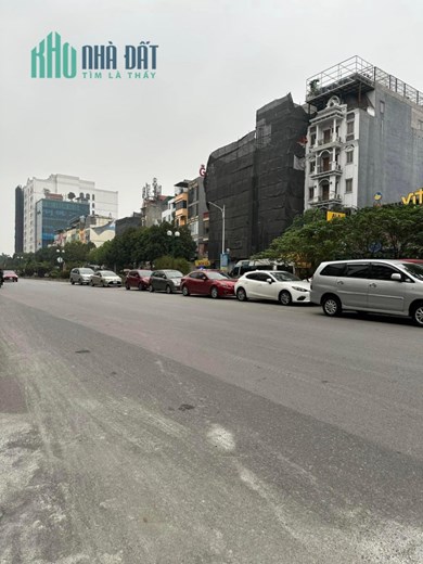 Bán đất phố Hồng Tiến, Long Biên, ngõ ô tô thông hồ Bồ Đề 130m, mặt tiền: 5m, giá 8 tỷ 7