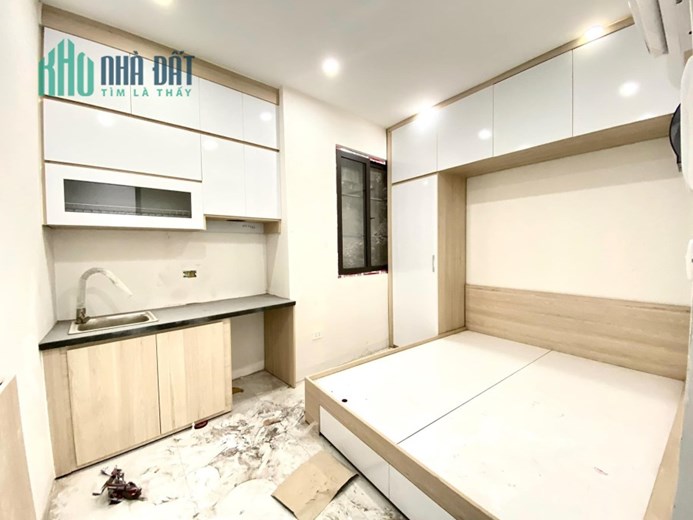 Bán CCMN 7 tầng xây mới Trần Quang Diệu, 70m2, MT: 5.8m, chào 11 tỷ